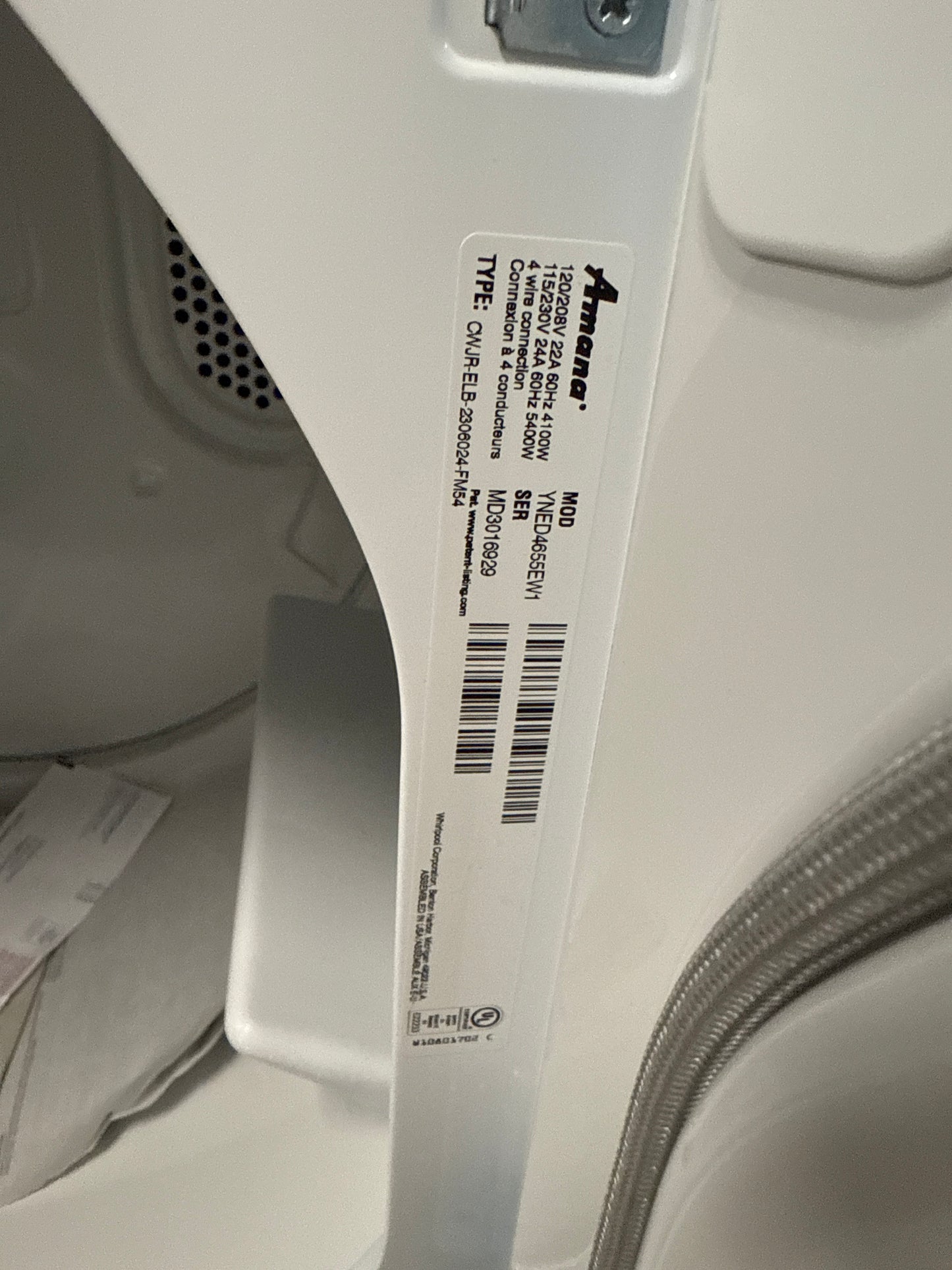 Sécheuse électrique de 6,5 pi³ d'Amana (YNED4655EW) - Blanc