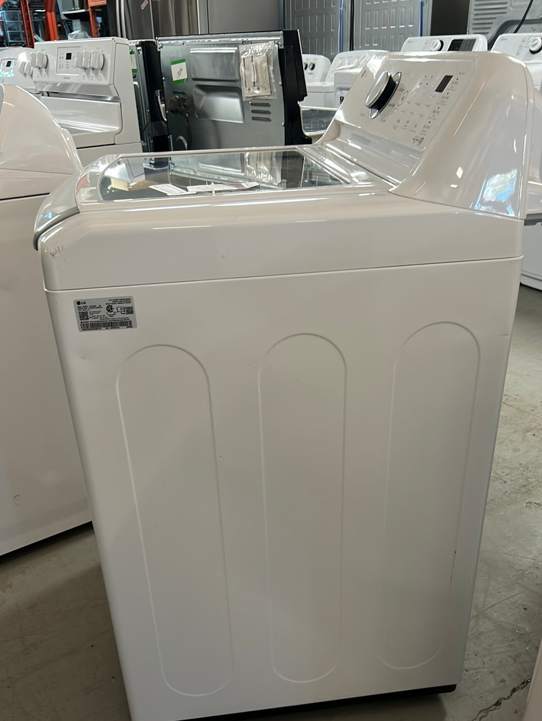 Laveuse à chargement par le haut haute efficacité de 5,8 pi³ de LG (WT7150CW) - Blanc