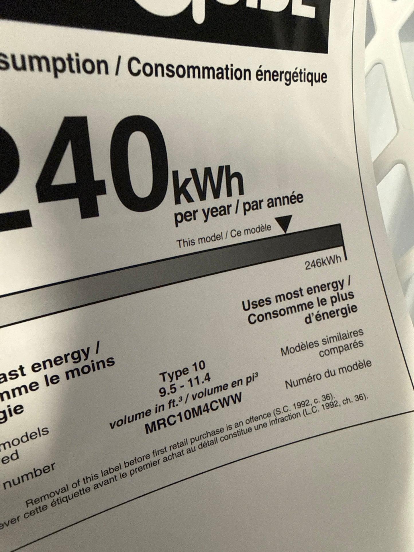 Congélateur horizontal 10,4 pi³ Midea dégivrage manuel 41,9 x 33,2 x 23,3 po, BLANC MRC10M4CWW