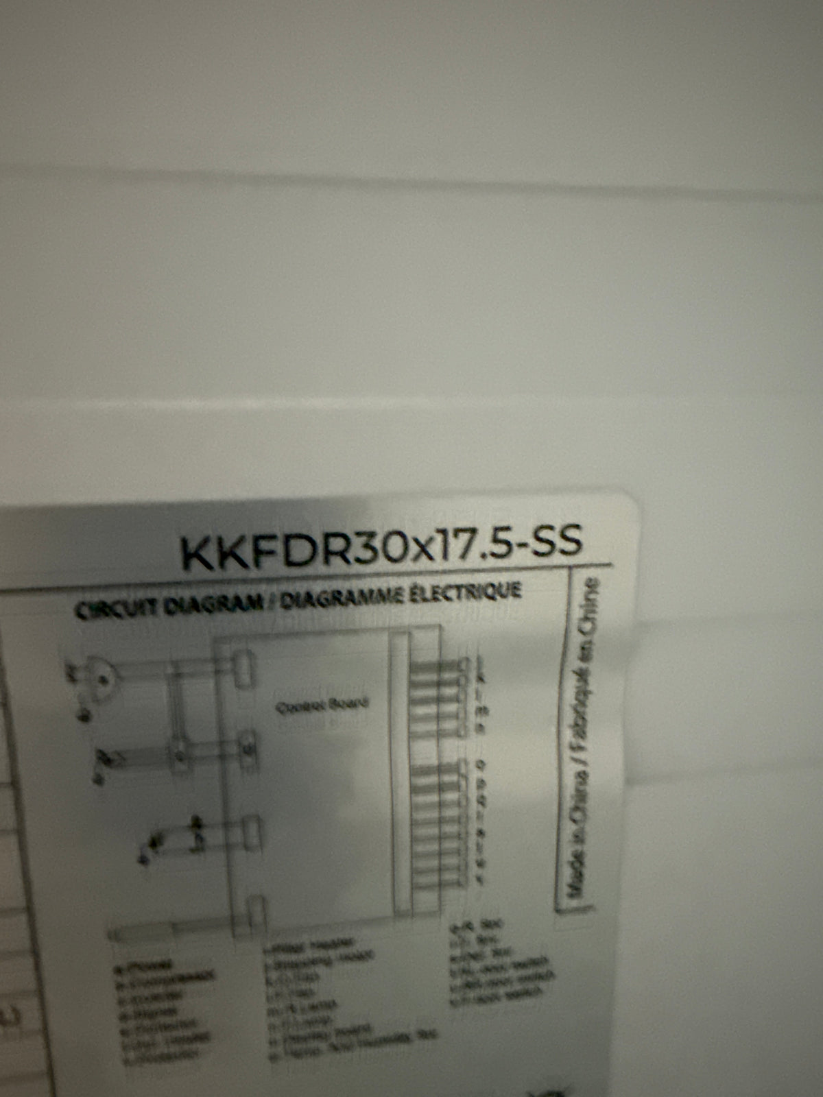 Kenmore - Réfrigérateur à portes françaises en acier inoxydable de 76 cm (30 po) et d'une capacité de 502 litres (17,7 pi³), à profondeur de comptoir, avec technologie de refroidissement sans givre KKFDR30x17.5-SS