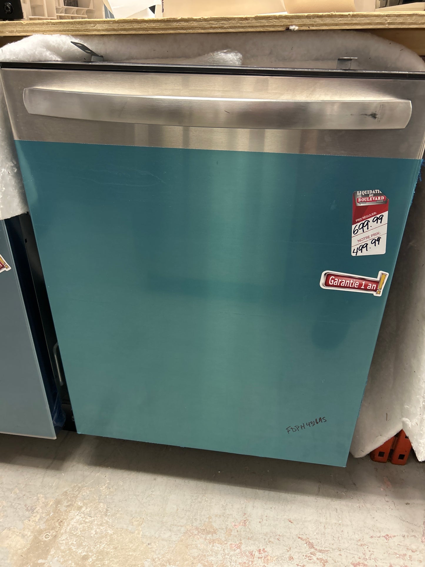 Lave-vaisselle encastrable 24 po 52 dB de Frigidaire (FDPH4316AS) - Acier inoxydable