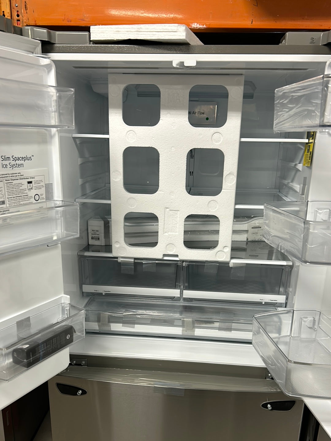 Réfrigérateur à deux portes 27,7 pi³ 36 po à distributeur eau et glaçons de LG (LRFS28XBS) - Inox