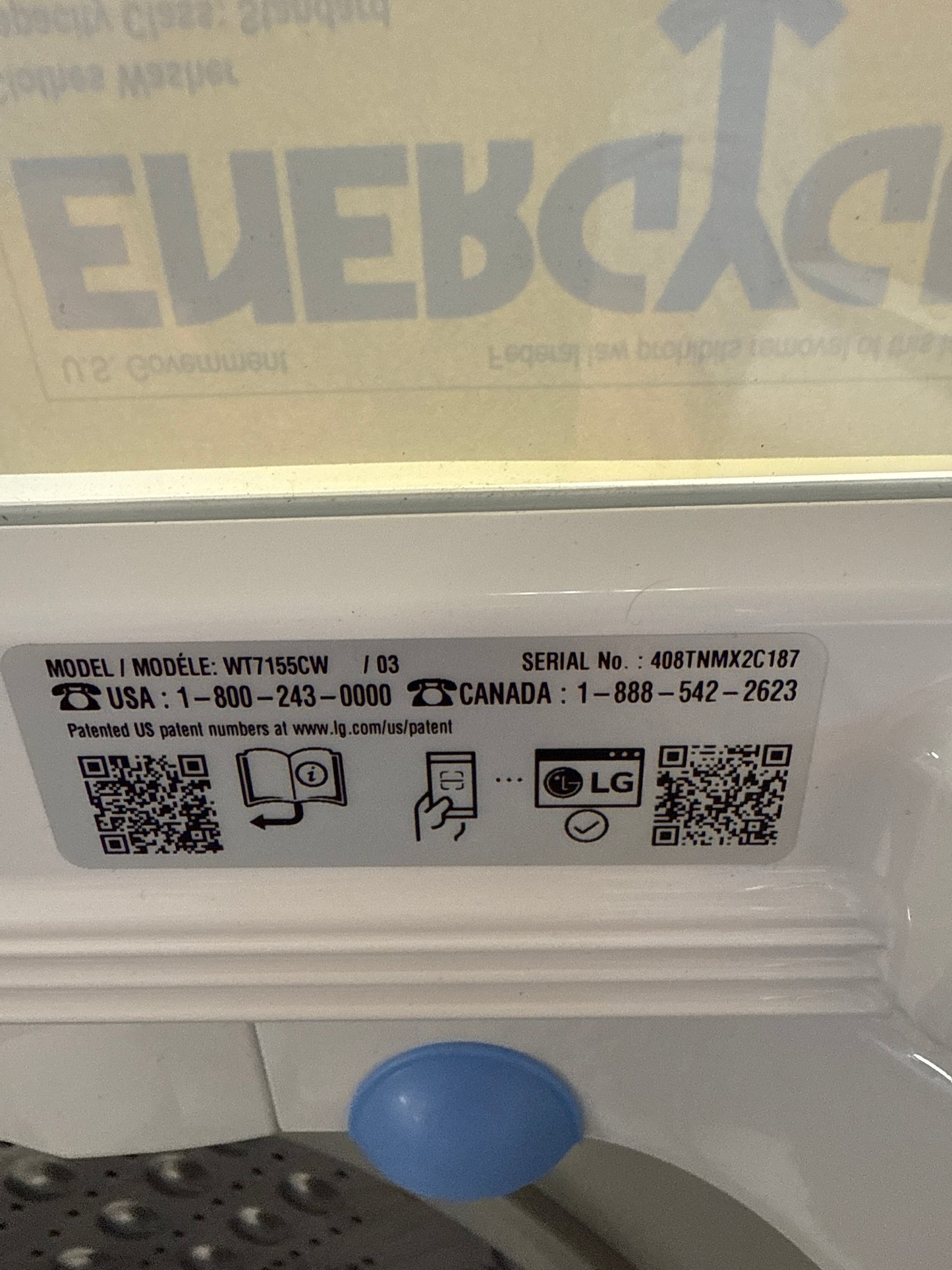 Laveuse à chargement par le haut haute efficacité de 5,6 pi³ de LG (WT7155CW) - Blanc