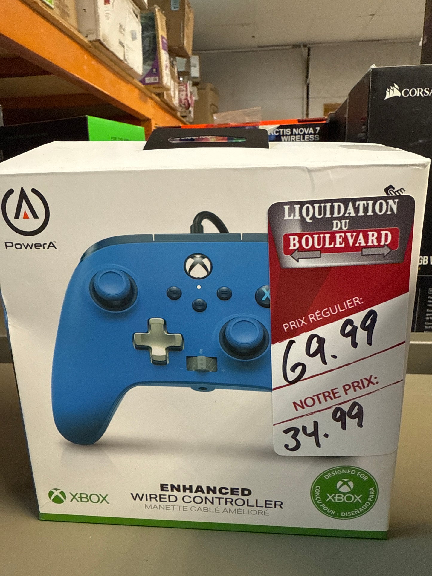 Manette avec fil FUSION Pro 3 de PowerA pour Xbox Series X|S