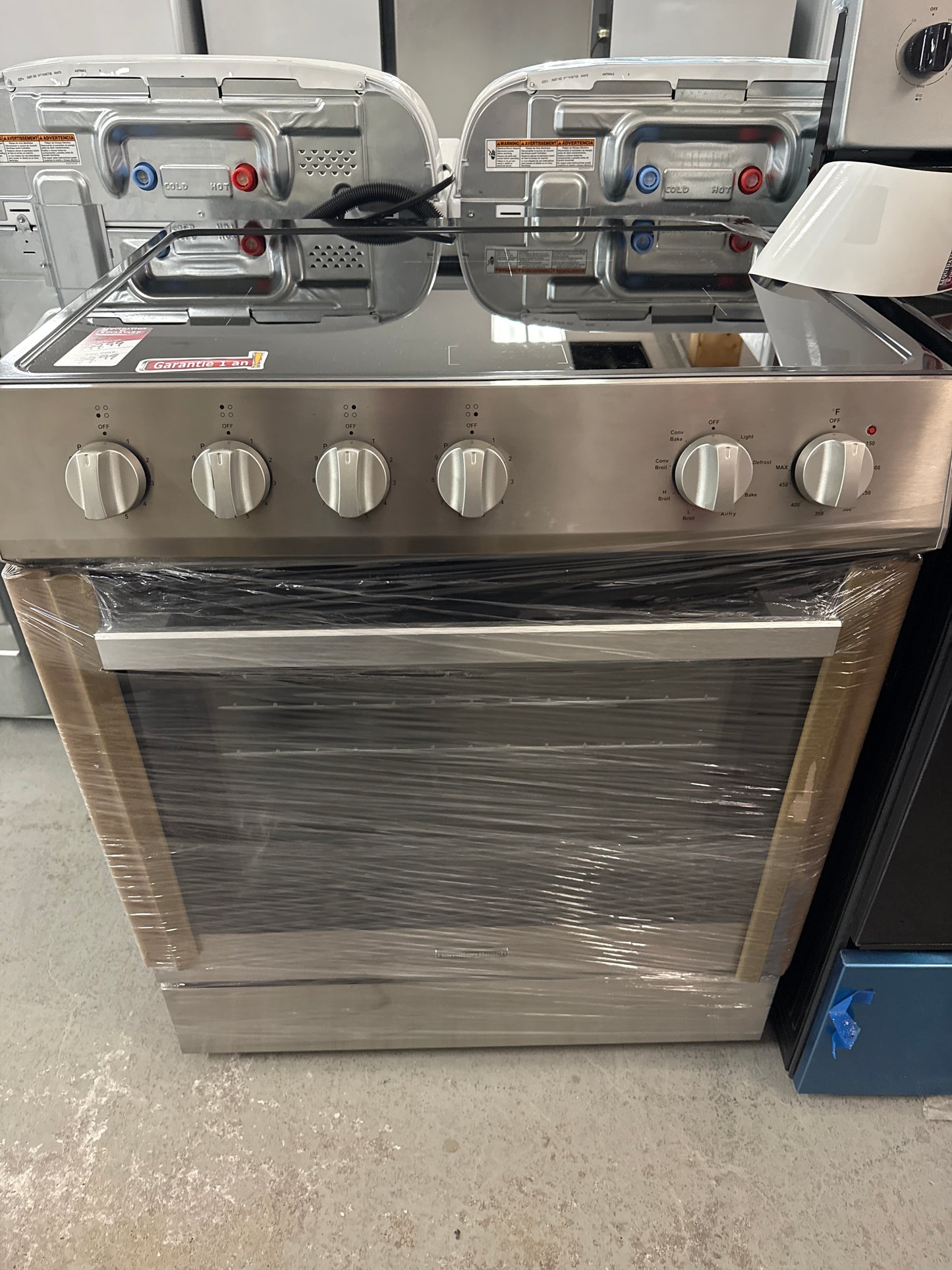 Cuisinière a induction encastrable de 5 pi3 Hamilton Beach (HBRI330)- INOX