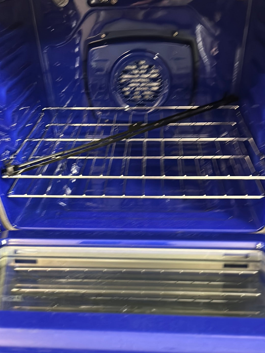 Cuisinière électrique encastrable à 5 éléments avec convection ventilateur/friture air 6,3 pi³ 30 po de LG (LSEL6333F) - Inox