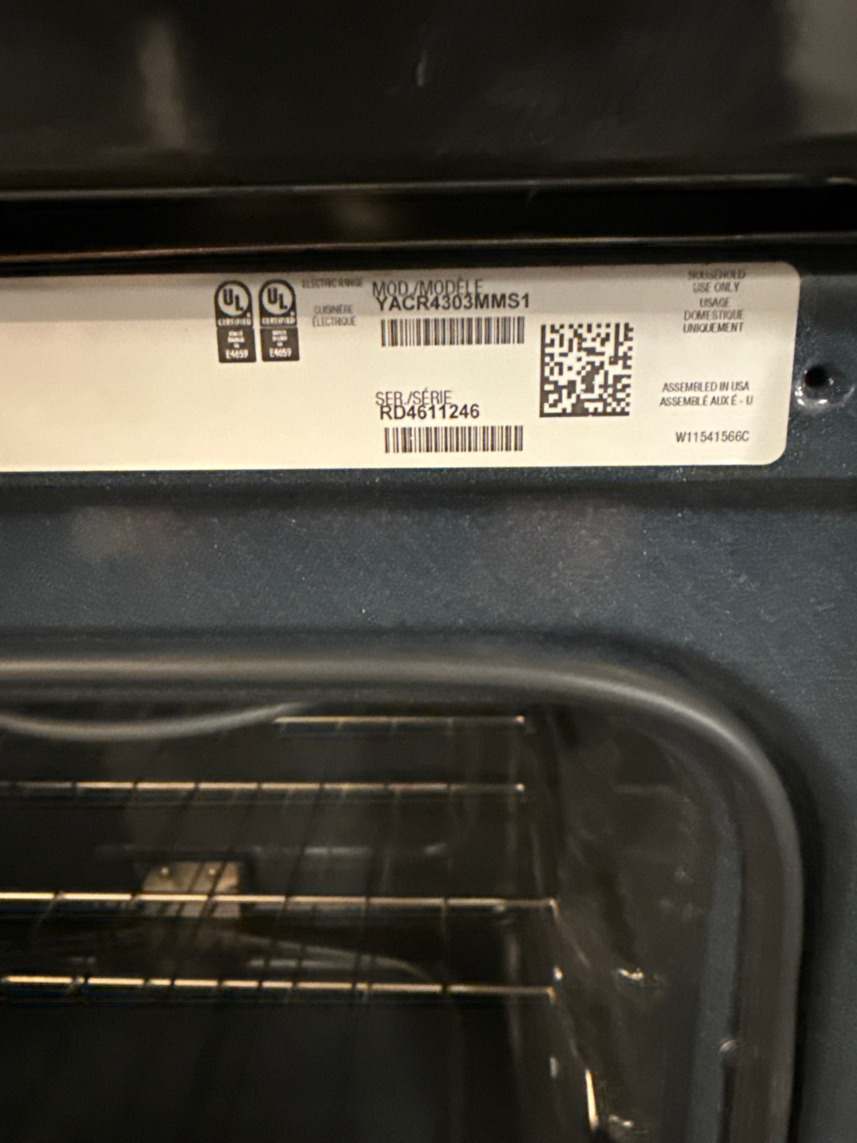 Cuisinière électrique autonome à serpentins de 4,8 pi³ et 30 po d'Amana (YACR4303MMS) - Inox