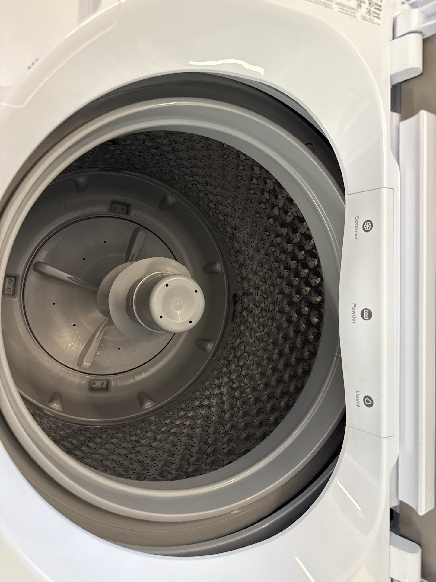 Ensemble Laveuse À Chargement Par Le Haut De 4,7 Pi³ + Sécheuse De 6,7 Pi³ Blanche Midea ( MLV47C3AWW / MLE47C3AWW )