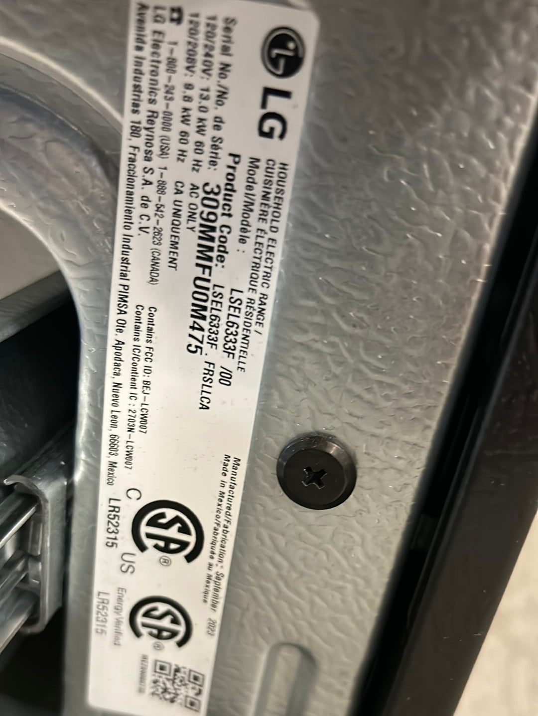 Cuisinière électrique encastrable à 5 éléments avec convection ventilateur/friture air 6,3 pi³ 30 po de LG (LSEL6333F) - Inox