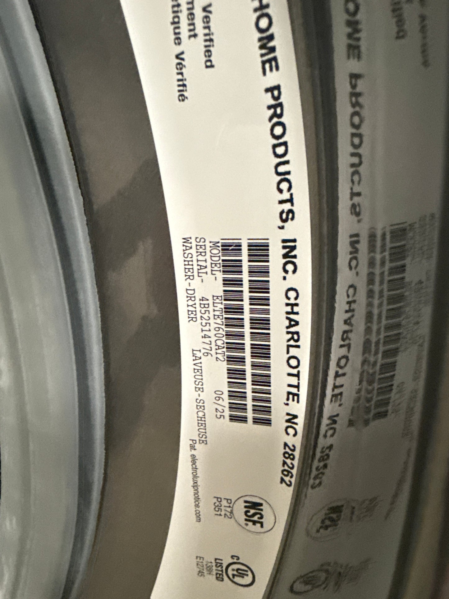 Duo laveuse électrique de 5,2 pi³ et sécheuse de 8 pi³ d'Electrolux (ELTE760CAT) - INOX