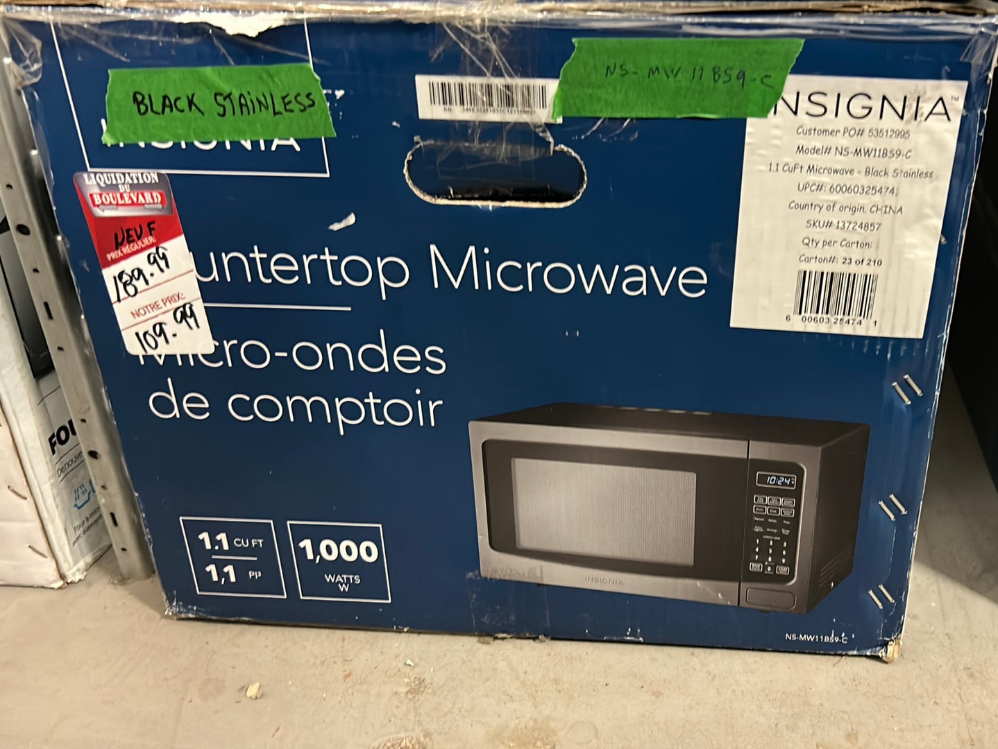 Four à micro-ondes de 1,1 pi³ d'Insignia (NS-MW11BS9-C) - Acier inoxydable noir