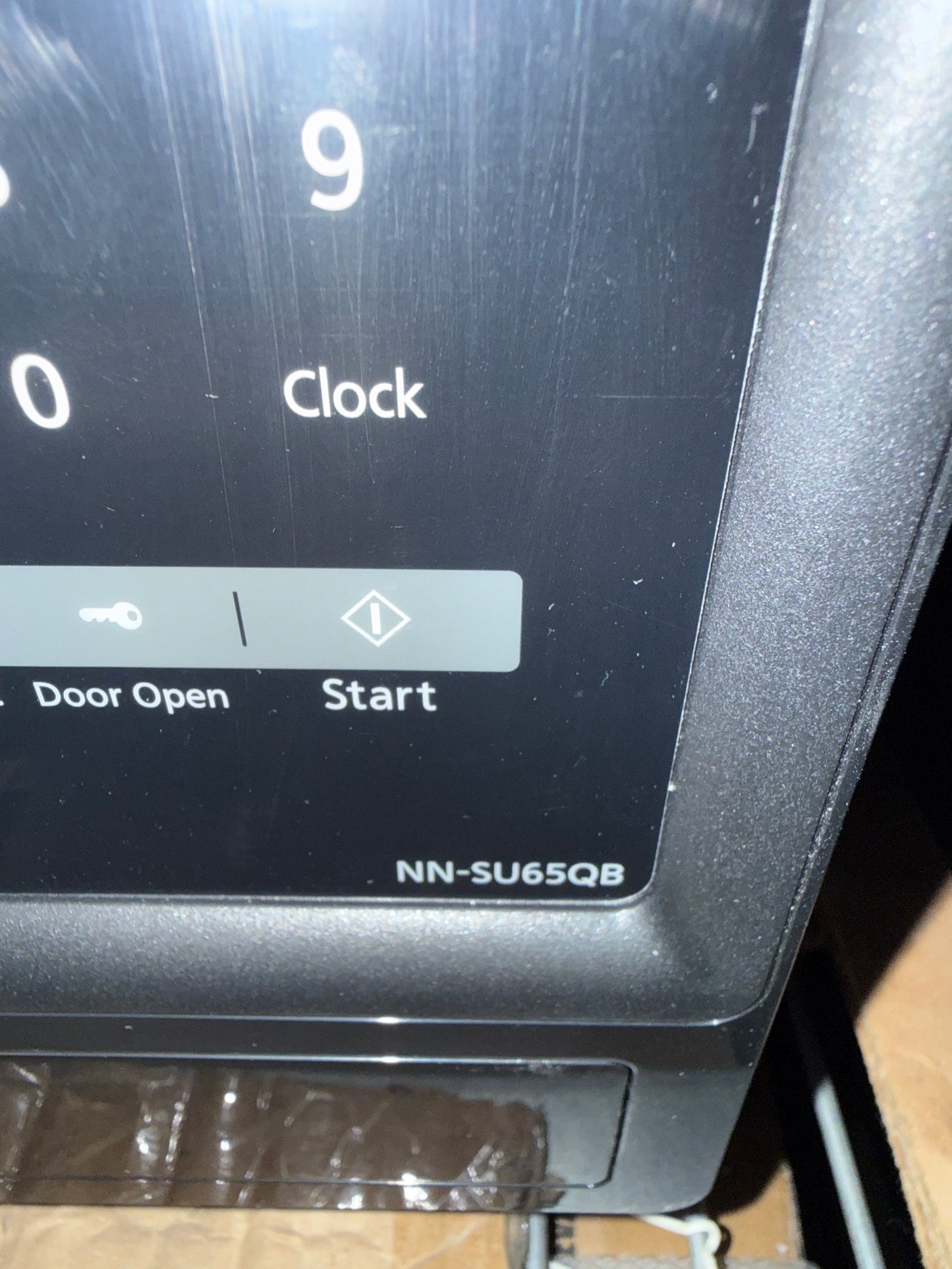 Micro-ondes Genius®, 1,3 Pi³ 1 100 W, NNSU65QB Panasonic, noir Four à micro-ondes de 1 100 W