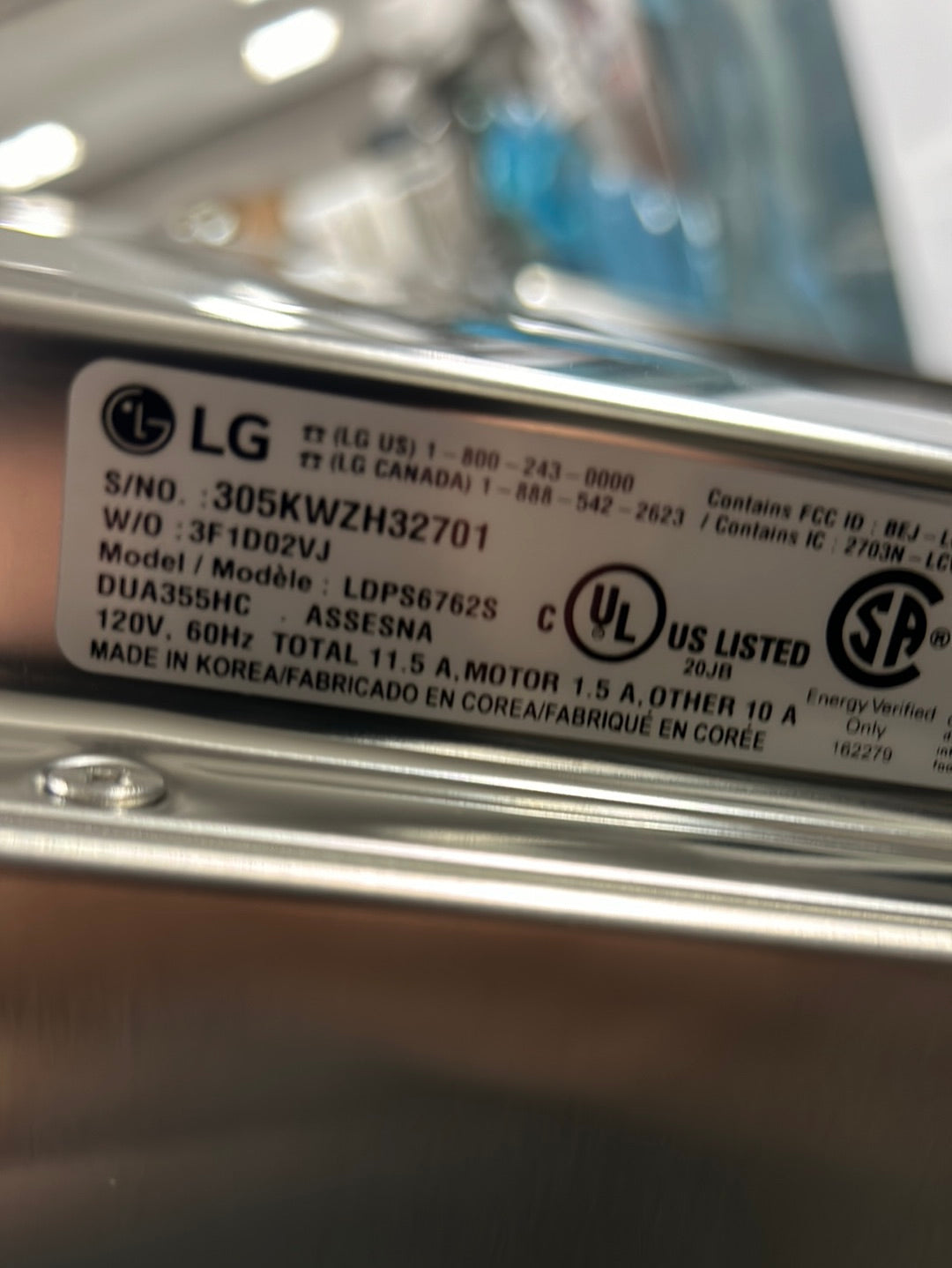 Lave-vaisselle encastrable 24 po 44 dB avec cuve en inox et 3e panier de LG (LDPS6762S) - Acier inoxydable