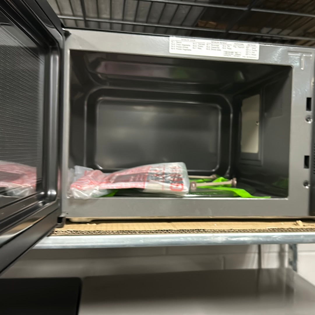 Micro-ondes de 1,5 pi³ NeoChef avec Smart Inverter de LG (LMC1575SB) - Noir