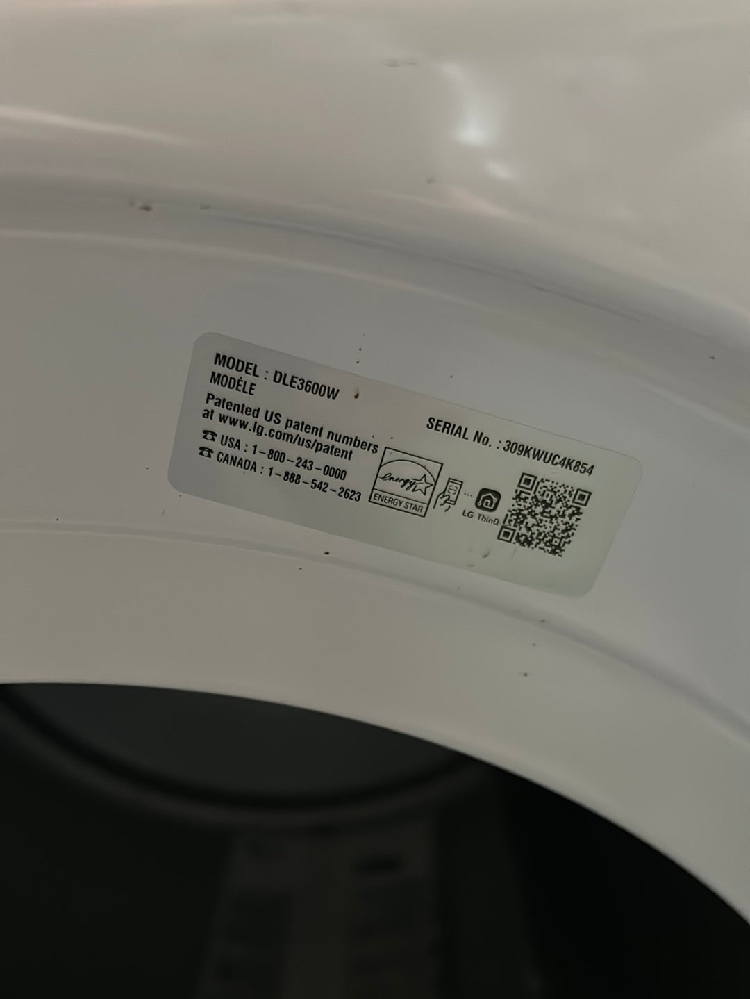 Sécheuse électrique de 7,4 pi³ de LG (DLE3600W) - Blanc