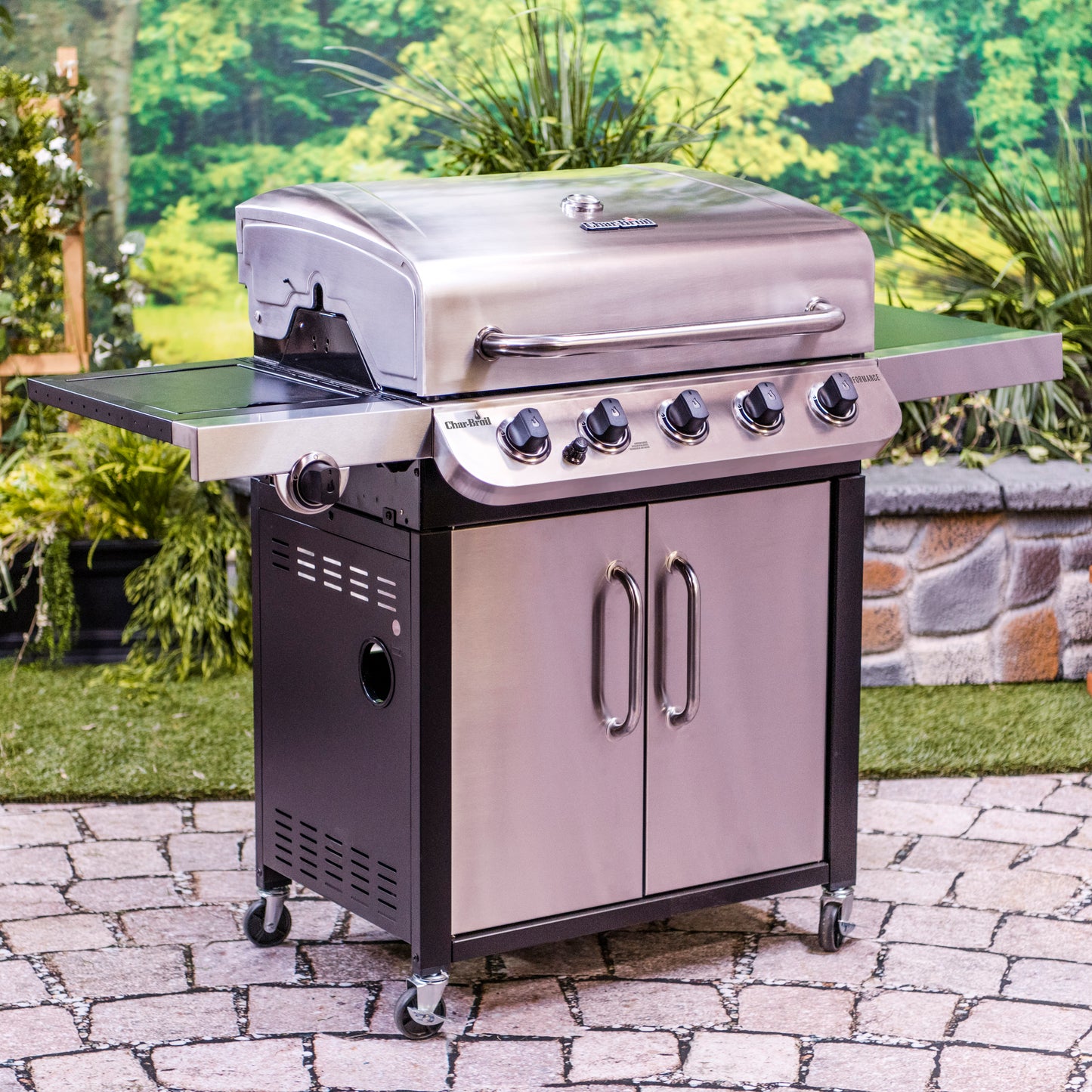 Charbroil Performance Series 5-Burner Gas Grill 463373019