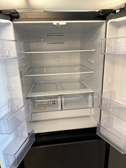 Réfrigérateur 2 portes de 22,1 pi³ 30 po de Samsung (RF22A4111SG/AA) - INOX NOIRE