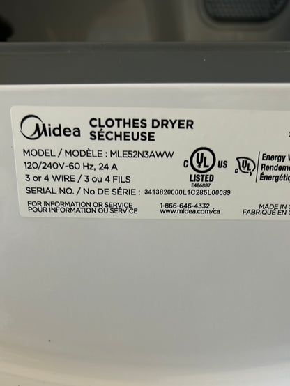 Laveuse à chargement frontal de 5,2 pi³ et sécheuse électrique de 8 pi³ de Midea