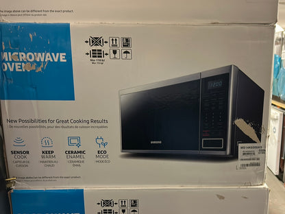Samsung 1,4 cu. Four à micro-ondes de comptoir de 3,5 pi3 avec capteur de cuisson - Acier inoxydable (MS14K6000AS)