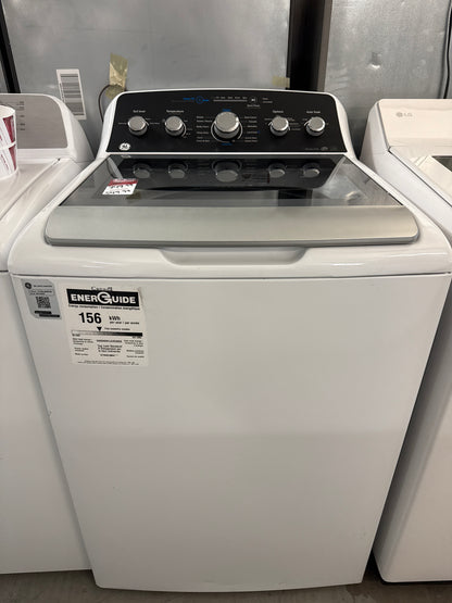 GE Laveuse à chargement par le haut de 4,9 pi³, blanc GTW491BMRWS