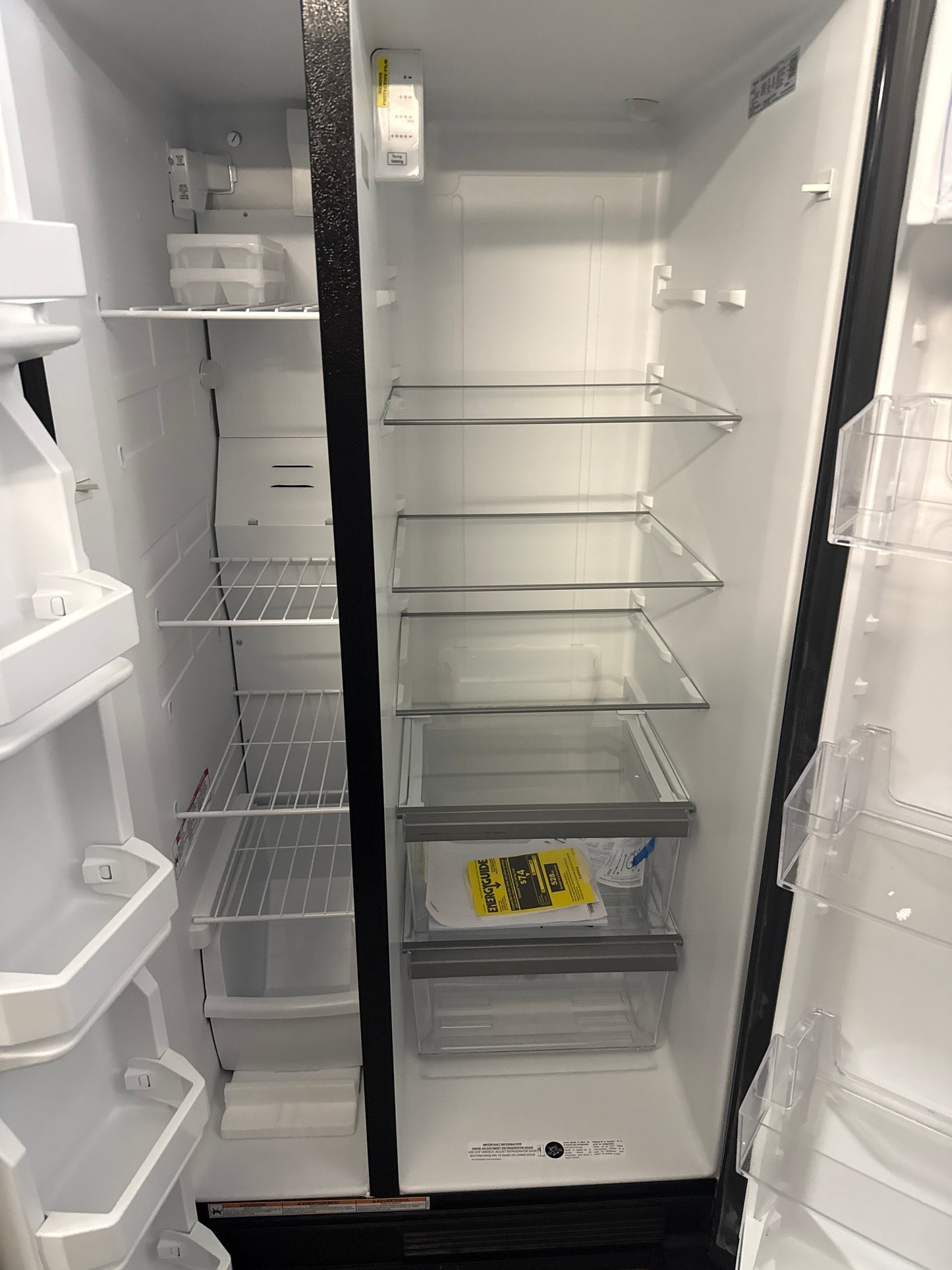 Réfrigérateur côte à côte 21,7 pi³ 33 po de Whirlpool (WRS312SNHB)- NOIRE