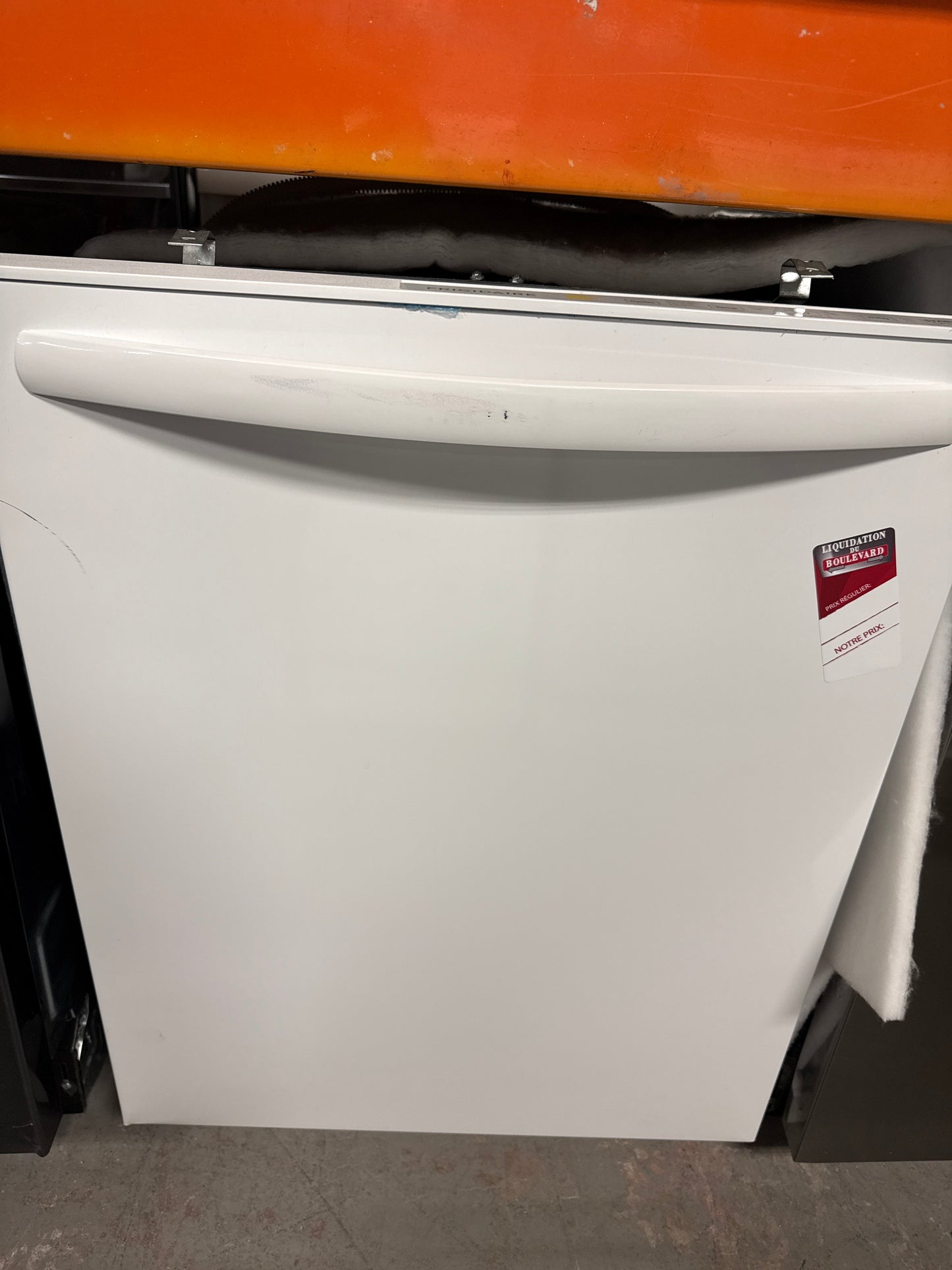Lave-vaisselle encastrable 24 po 52 dB de Frigidaire (FDPH4316AW)- BLANC