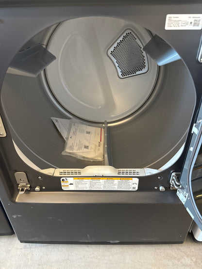 Sécheuse électrique de 7,3 pi³ de LG (DLE8400BE) NOIRE MAT