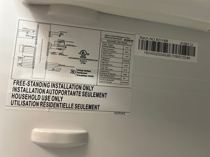 Réfrigérateur à congélateur en bas 17.2 pi3 Hisense RB17A2CWE