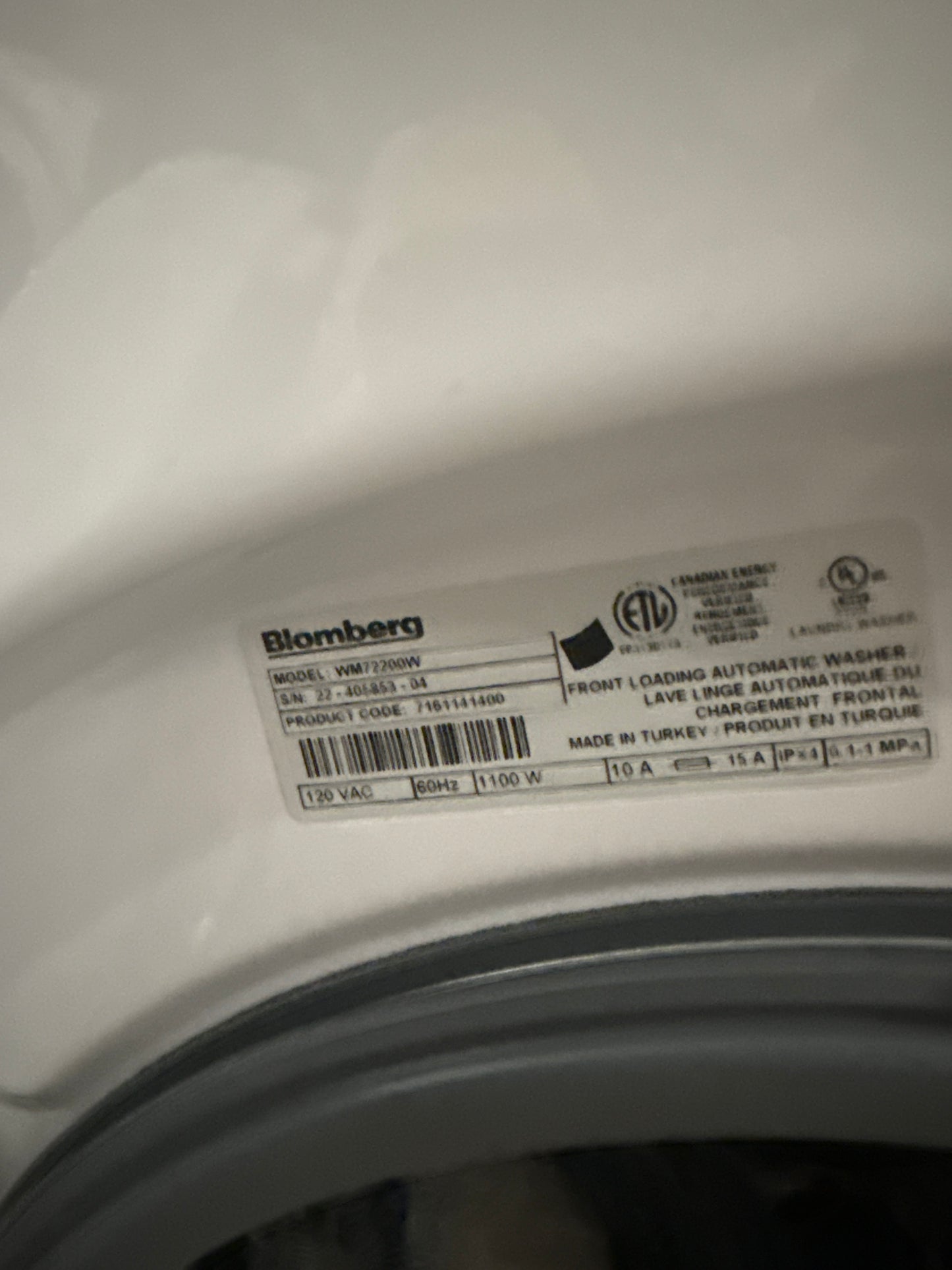 Blomberg - Laveuse à chargement frontal compacte blanche de 1,9 pi³ avec cycle de désinfection WM72200W