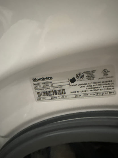 Blomberg - Laveuse à chargement frontal compacte blanche de 1,9 pi³ avec cycle de désinfection WM72200W