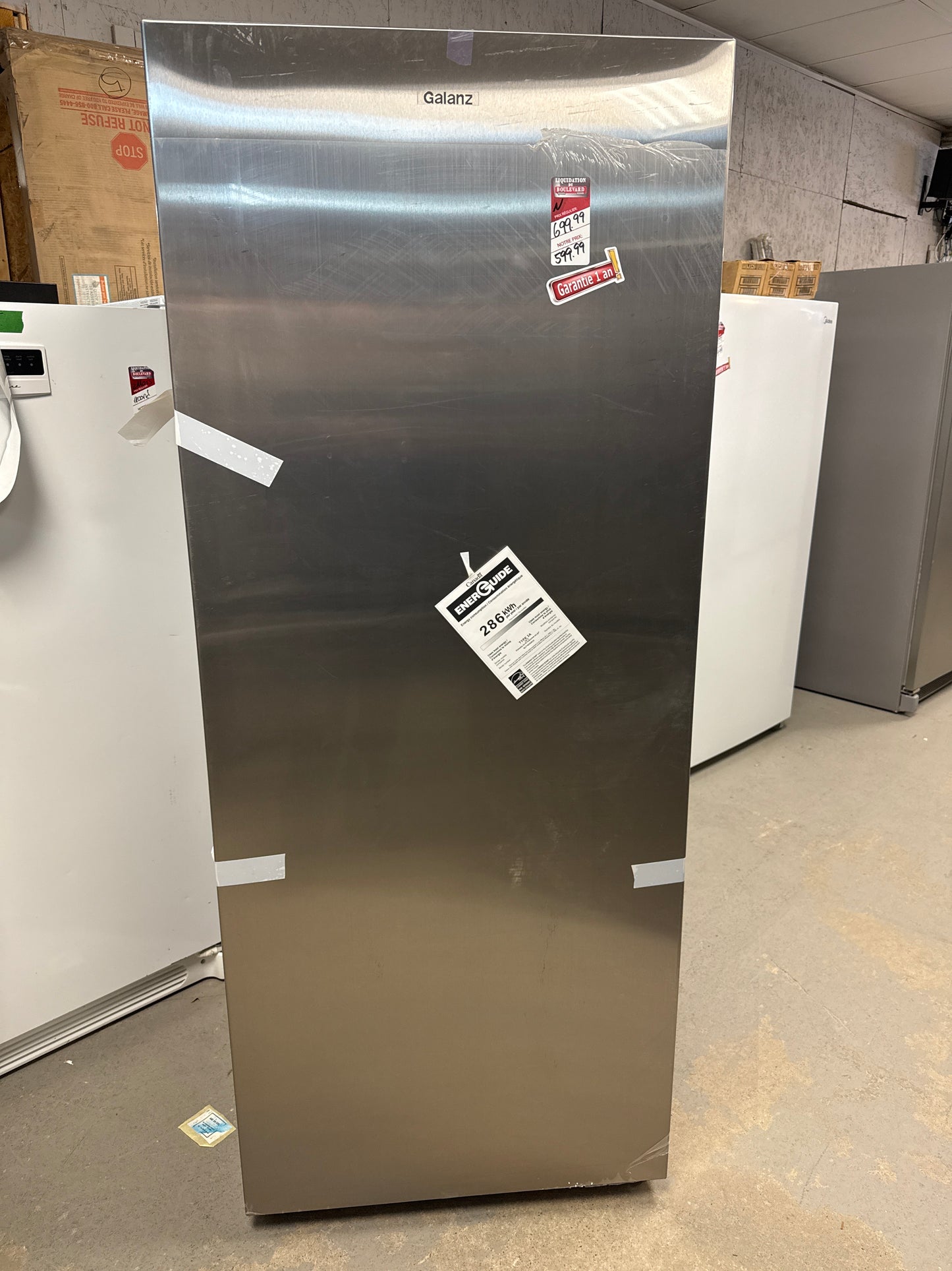 Galanz - Congélateur ou réfrigérateur vertical convertible de 28 po et 16 pi.cu en acier inoxydable GLF16US2E23
