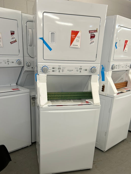 Duo laveuse-sécheuse électrique de 4,5 pi³ de Frigidaire (FLCE752CAW) - Blanc