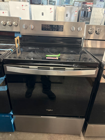 Cuisinière électrique autonome à 5 éléments avec convection à ventilateur et friture à l'air sans préchauffage de 5,3 pi³ et de 30 po de Whirlpool (YWFES4530SZ) - Acier inoxydable