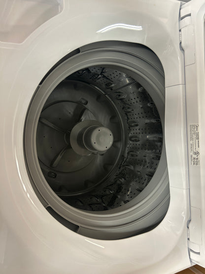 Ensemble Laveuse À Chargement Par Le Haut De 4,7 Pi³ + Sécheuse De 6,7 Pi³ Blanche Midea ( MLV47C3AWW / MLE47C3AWW )
