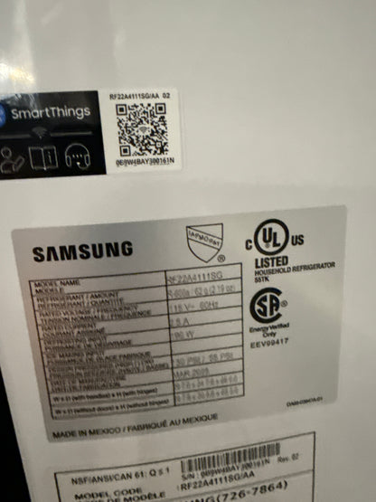 Réfrigérateur 2 portes de 22,1 pi³ 30 po de Samsung (RF22A4111SG/AA) - INOX NOIRE