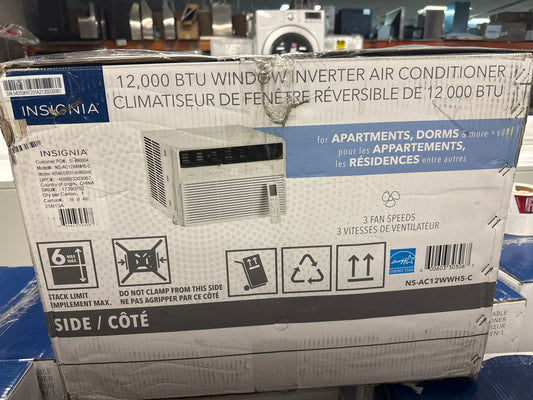 Climatiseur de fenêtre d'Insignia - 12 000 BTU (NS-AC12WWH5-C) - Blanc/Gris