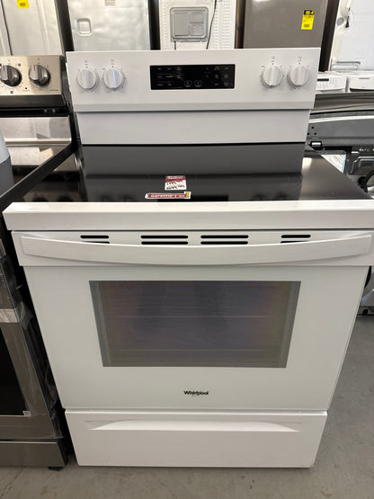 Cuisinière électrique autonome avec convection par ventilateur et friture à l'air chaud 5,3 pi³ 30 po de Whirlpool (YWFES5030RW) - Blanc