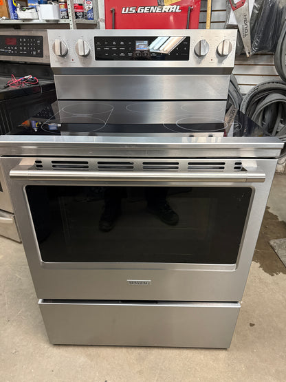 Cuisinière électrique à 5 éléments avec convection véritable et friture à l'air chaud 5,3 pi³ 30 po de Maytag (YMFES8030RZ) - Acier inoxydable