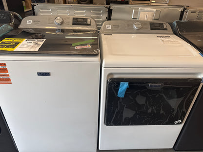 Laveuse à chargement par haut HE 6 pi³ et sécheuse électrique 7,4 pi³ de Maytag - Blanc MTW7205RW/YMED7205RW