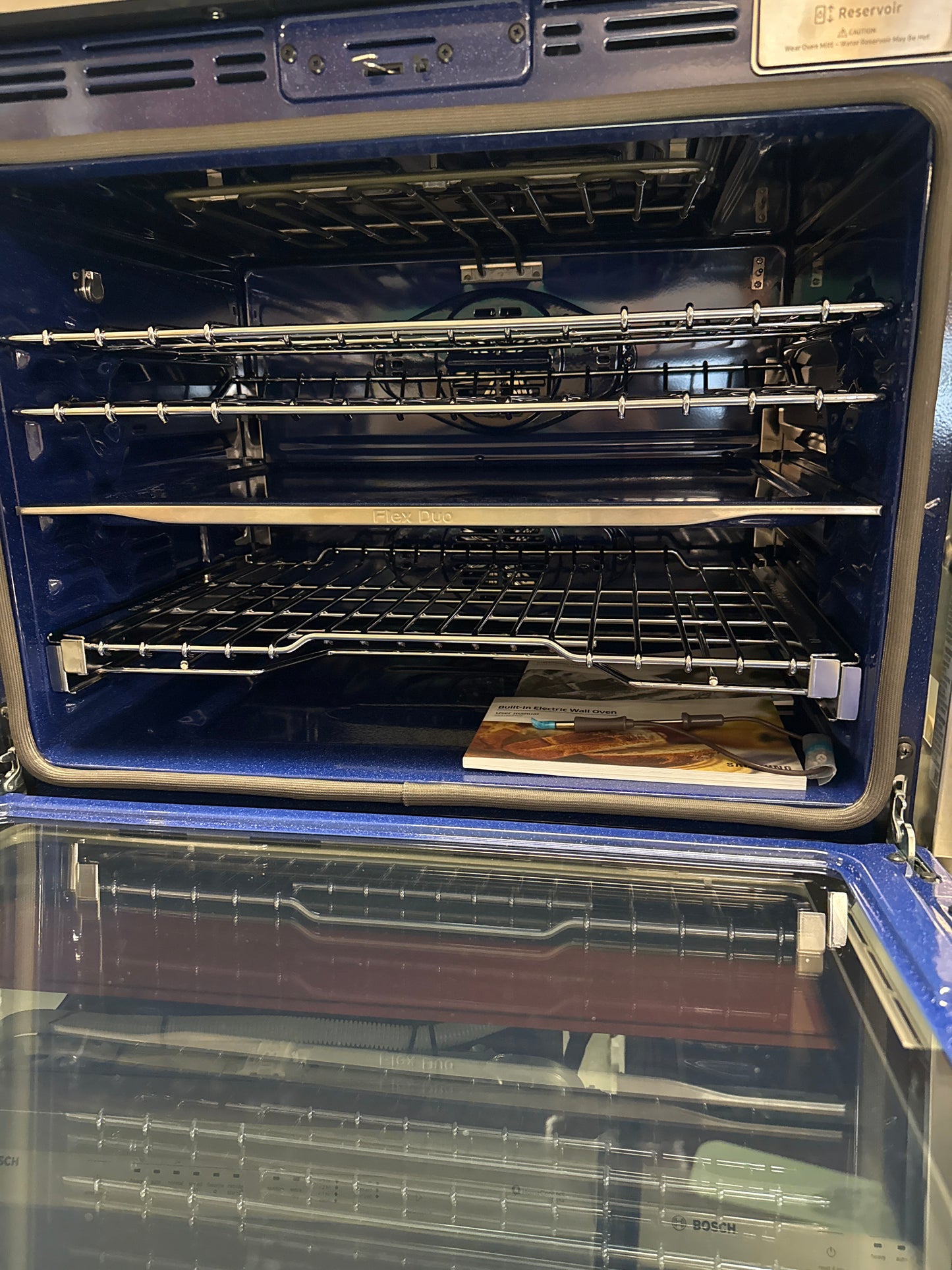 Four mural avec Flex Duo(MC) de Samsung, 5,1 pi³, acier inoxydable NV51K7770SS