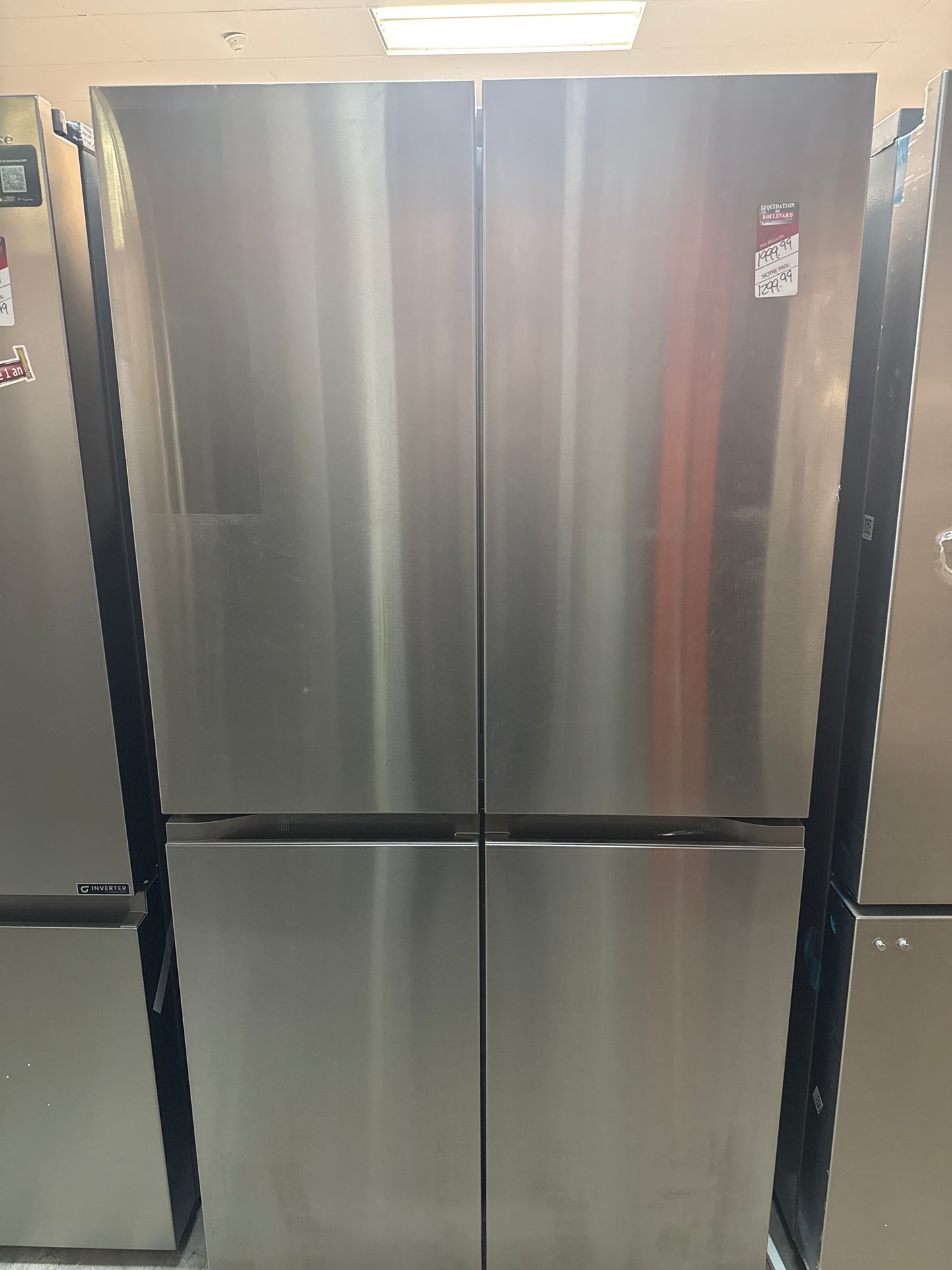 RÉFRIGÉRATEUR 23.6 PI. CU. 4 PORTES INOX Modèle: LF24C8200S