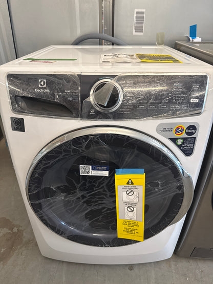 Laveuse vapeur à chargement frontal 5.2 pi3 Electrolux ELFW7637AW