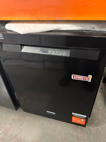 Lave-vaisselle encastrable 24 po 50 dB de Maytag (MDB4949SKB)- NOIRE