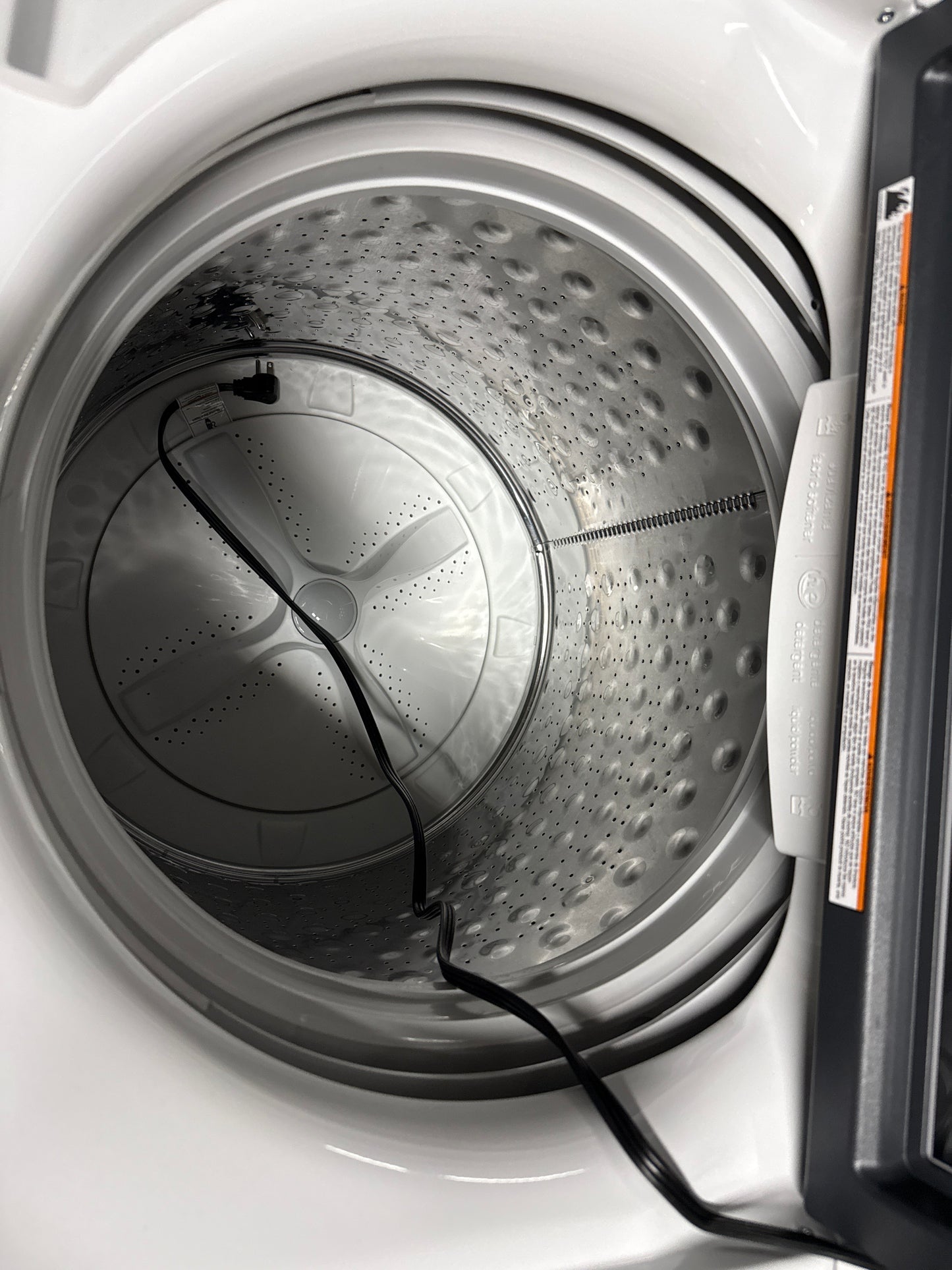 Laveuse à chargement par le haut de 5,3 pi³ de GE (GTW681BMRWS) - Blanc
