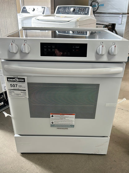 Cuisinière électrique autonome 5 éléments 5,3 pi³ 30 po de Frigidaire (FCFE306CAW) - Blanc