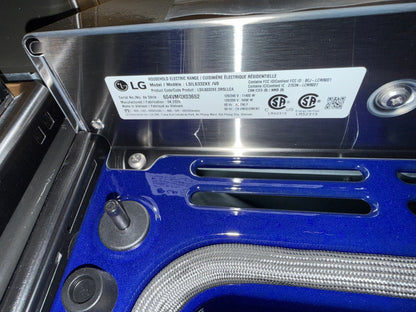 Cuisinière électrique encastrable avec convection véritable et friture à air chaud 6,3 pi³ 30 po de LG (LSIL6332XE) - Acier inoxydable