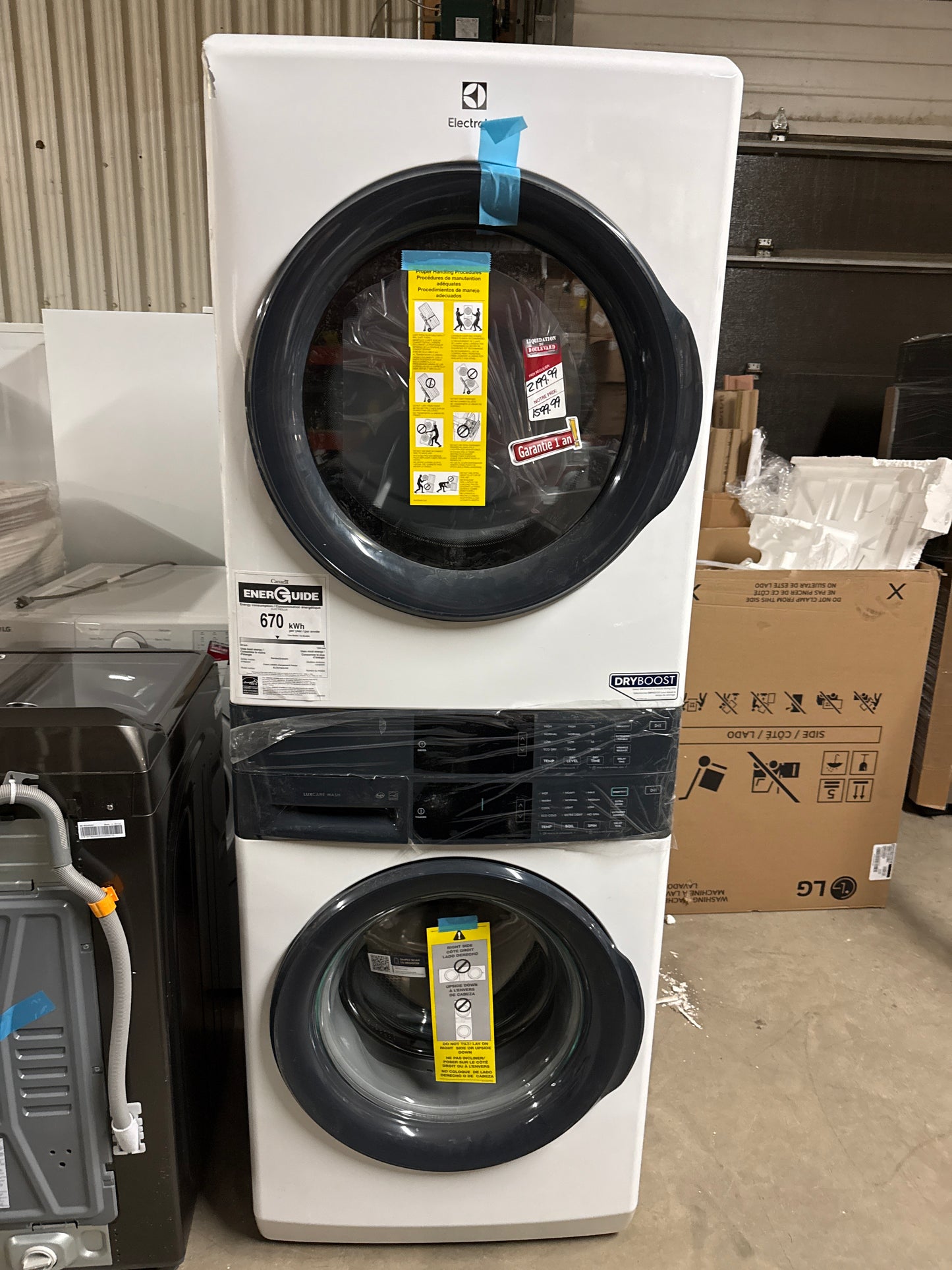 Duo laveuse électrique de 5,1 pi³ et sécheuse de 8 pi³ d'Electrolux (ELTE730CAW) - Blanc