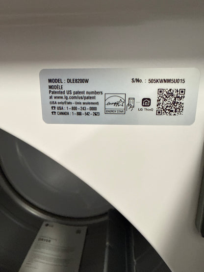 LG Laveuse intelligente à chargement par le haut 5,8 pi³ très grande capacité et sécheuse électrique 7,3 pi³ avec capteur IA blanc WT8200CW/DLE8200W