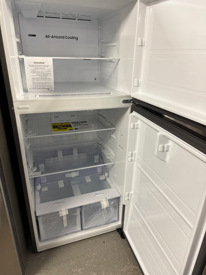 Réfrigérateur à congélateur supérieur 30 po de Samsung avec mode AI Energy (RT18DG6500SRAC) - Inox