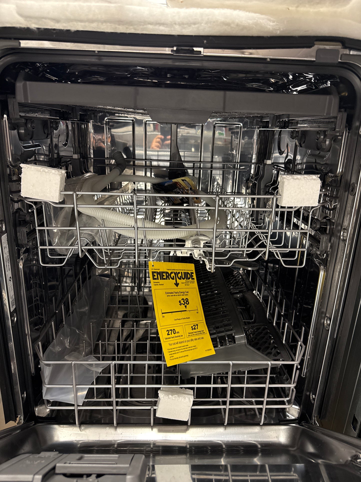 Lave-vaisselle encastrable 24 po 47 dB avec troisième panier de Whirlpool (WDT750SAKV) - Inox noir